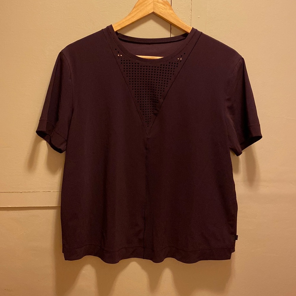 Lululemon Perfectly Perfed tshirt EUC black cherry